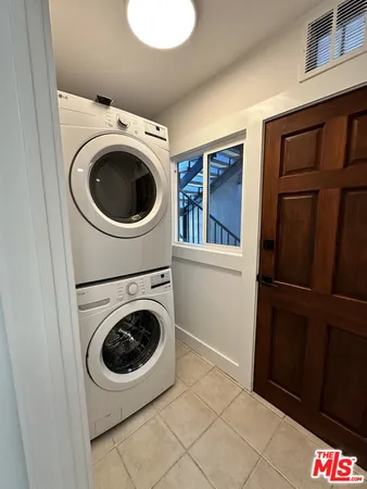 $2,795 | 5528 Franklin Avenue, Los Angeles, CA 90028