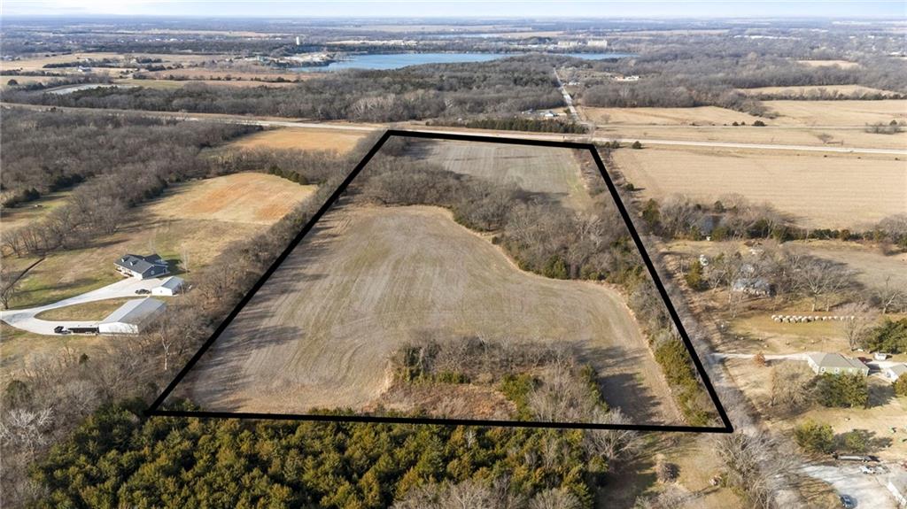1775 Nebraska Road Iola, KS 66749 - Photo 2 of 15