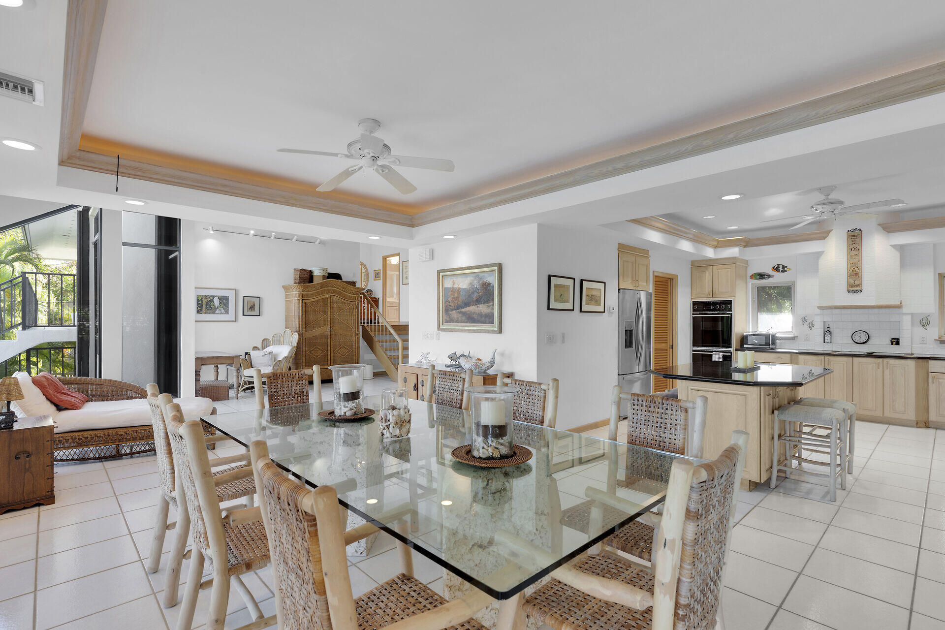 112 Bimini Drive Duck Key, FL 33050 - Photo 11 of 36 112-Bimini-Drive-dining-area-