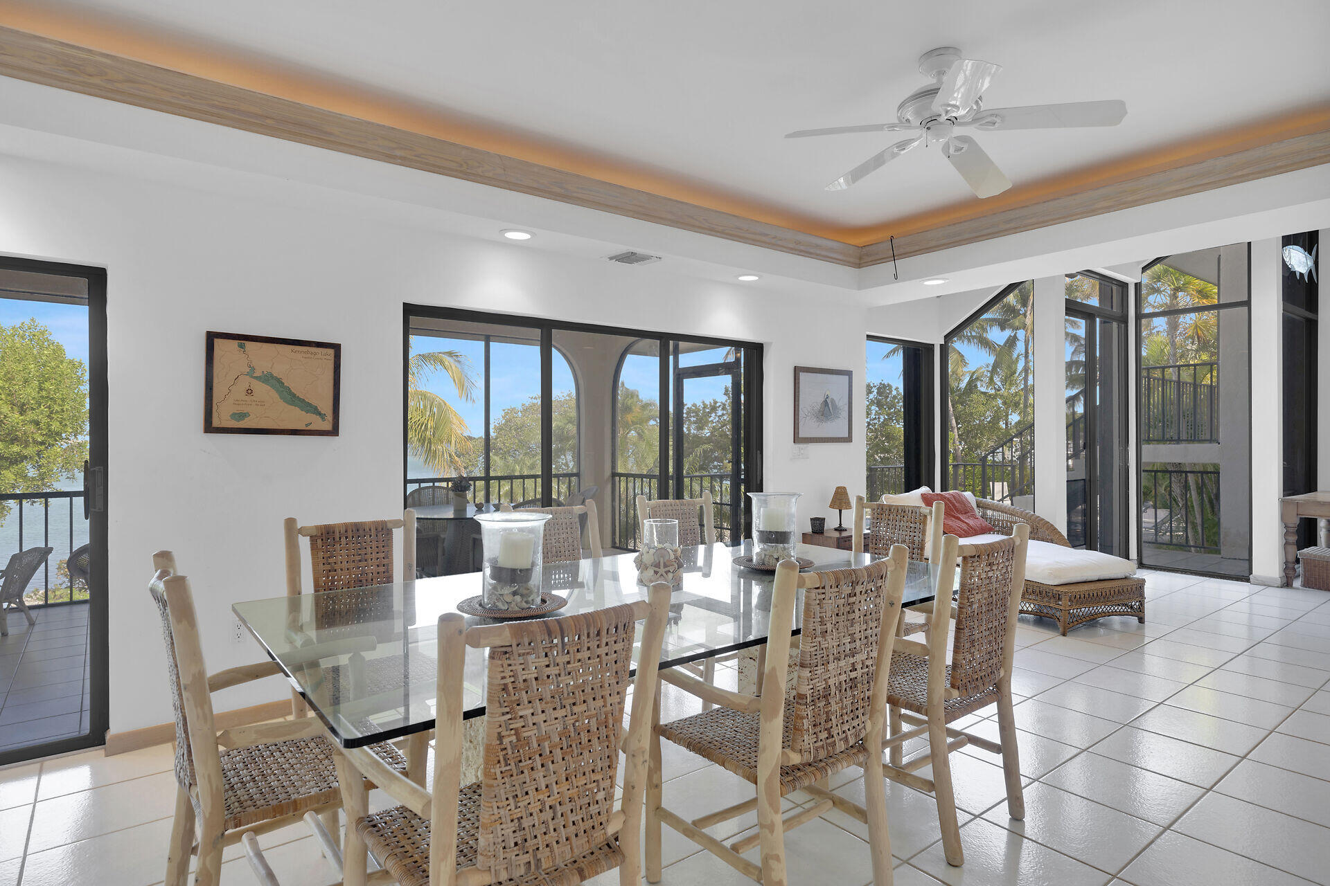 112 Bimini Drive Duck Key, FL 33050 - Photo 9 of 36 112-Bimini-Drive-dining-room-area