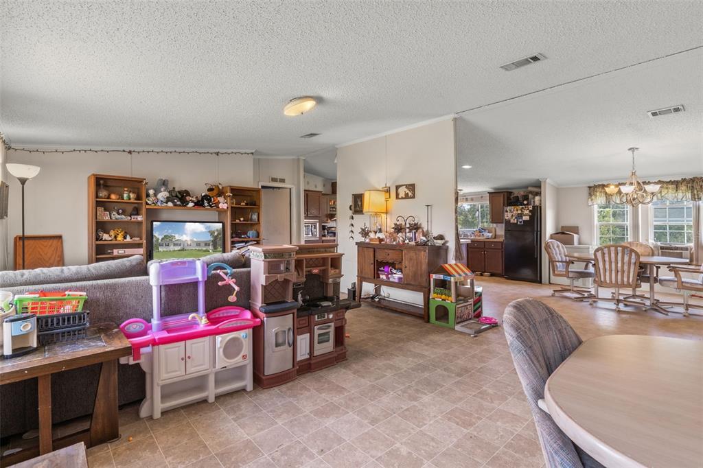 13317 Moon Road Brooksville, FL 34613 - Photo 5 of 25 Gallery Image 5