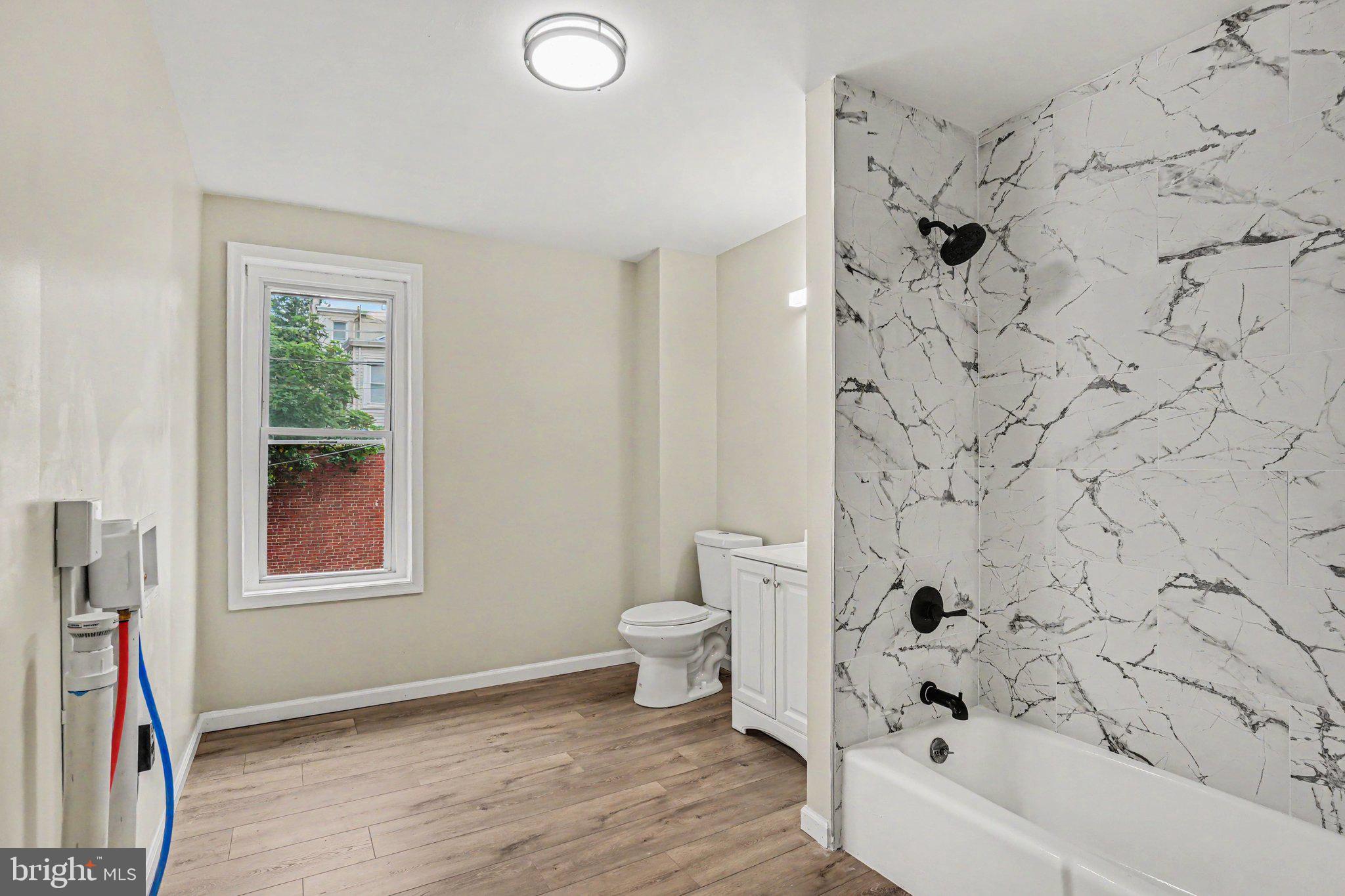 928 Rose Street Reading, PA 19601 - Photo 17 of 22 Full Bath 2 with Laundry Hookup
