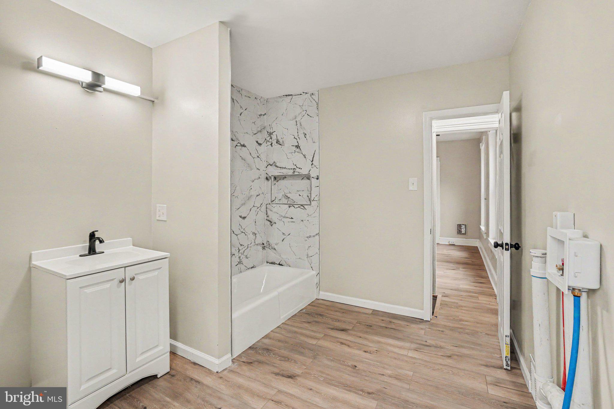 928 Rose Street Reading, PA 19601 - Photo 18 of 22 Full Bath 2 with Laundry Hookup