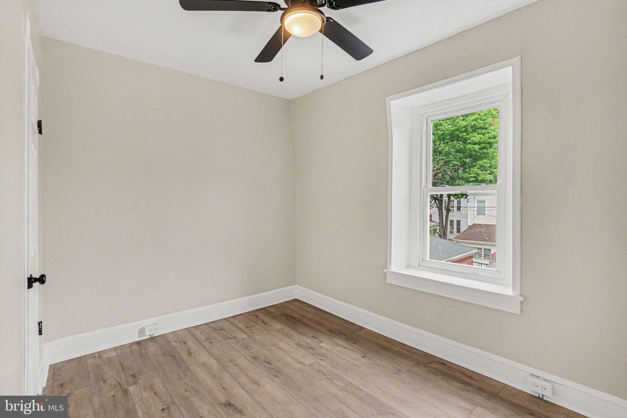 928 Rose Street Reading, PA 19601 - Photo 19 of 22 Bedroom 3