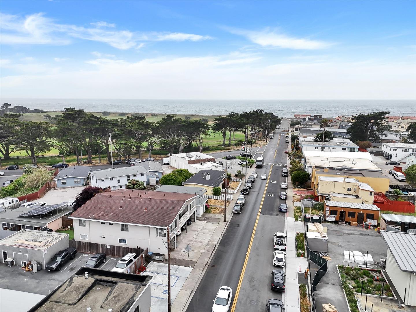 160 Clarendon Road Pacifica, CA 94044 - Photo 50 of 81 a view of a city