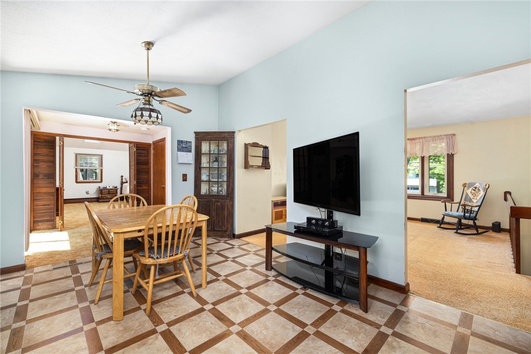 1 Simmons Road Barrington, RI 02806 - Photo 4 of 24