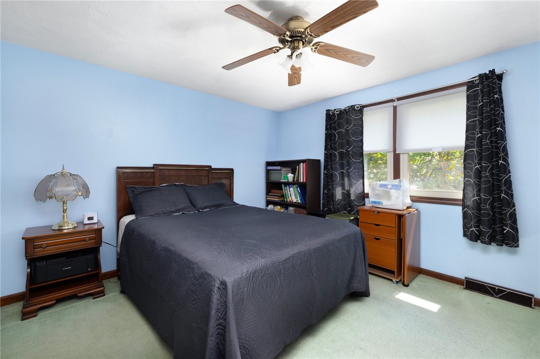 1 Simmons Road Barrington, RI 02806 - Photo 10 of 24 Bedroom 3 of 3