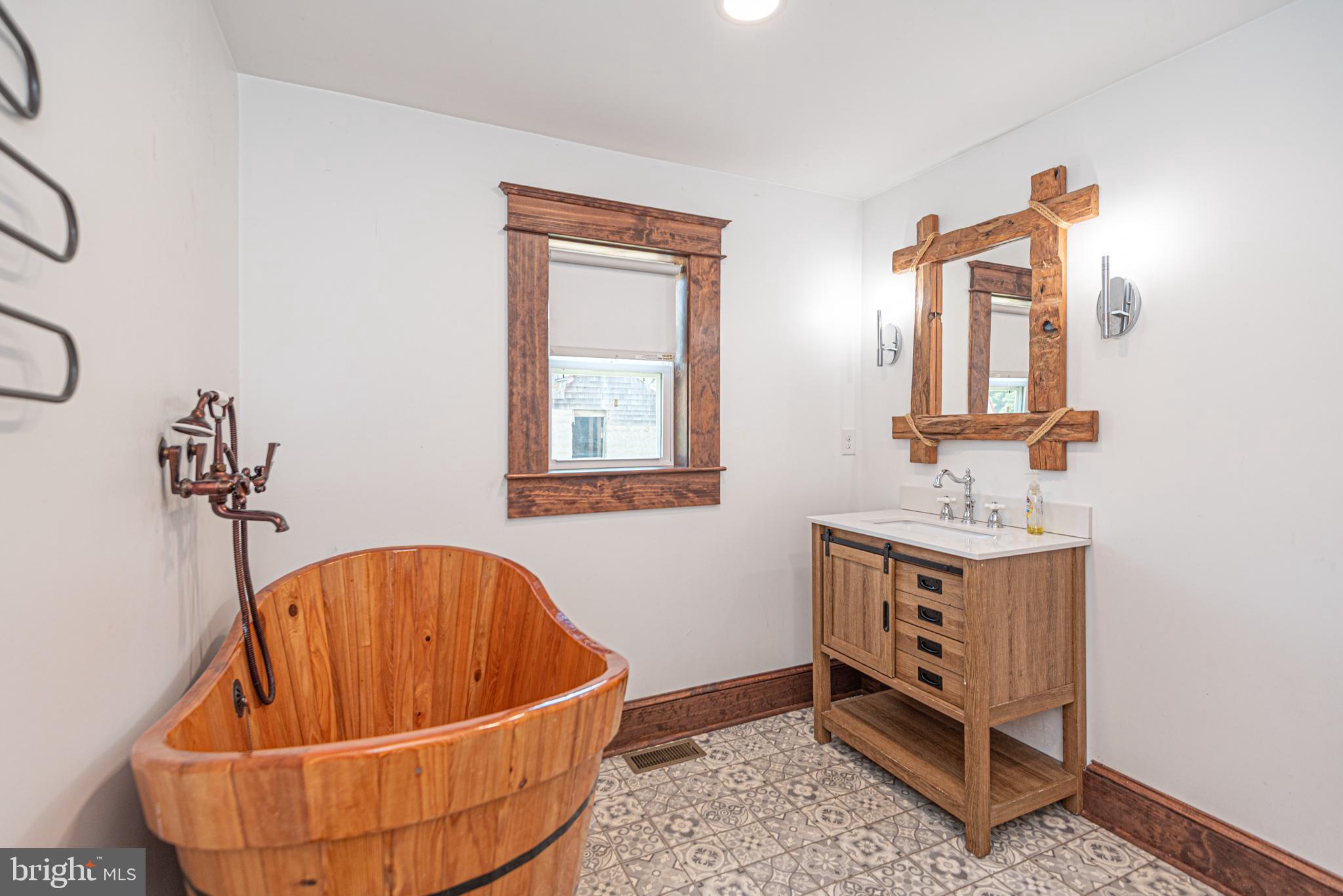 10850 Cathell Road Berlin, MD 21811 - Photo 63 of 118 bathroom