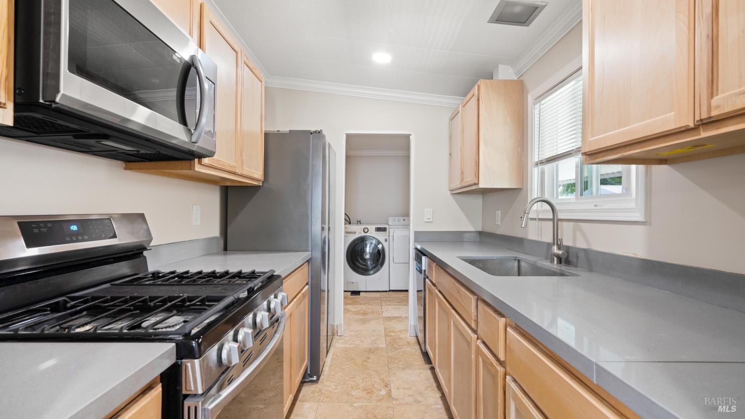 108 Cardinal Way Santa Rosa, CA 95409 - Photo 22 of 33