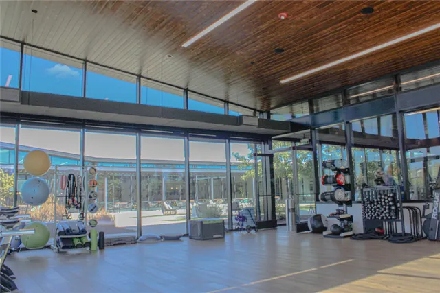 $2,550 | 7113 Sienna Rouge Path, Austin, TX 78744