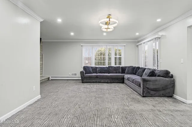 $549,900 | 798 Downing Street, Niskayuna, NY 12309