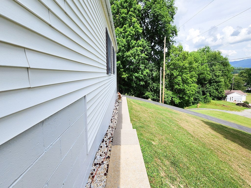 189 Patton Road North Tazewell, VA 24630 - Photo 49 of 63 Gallery Image 49