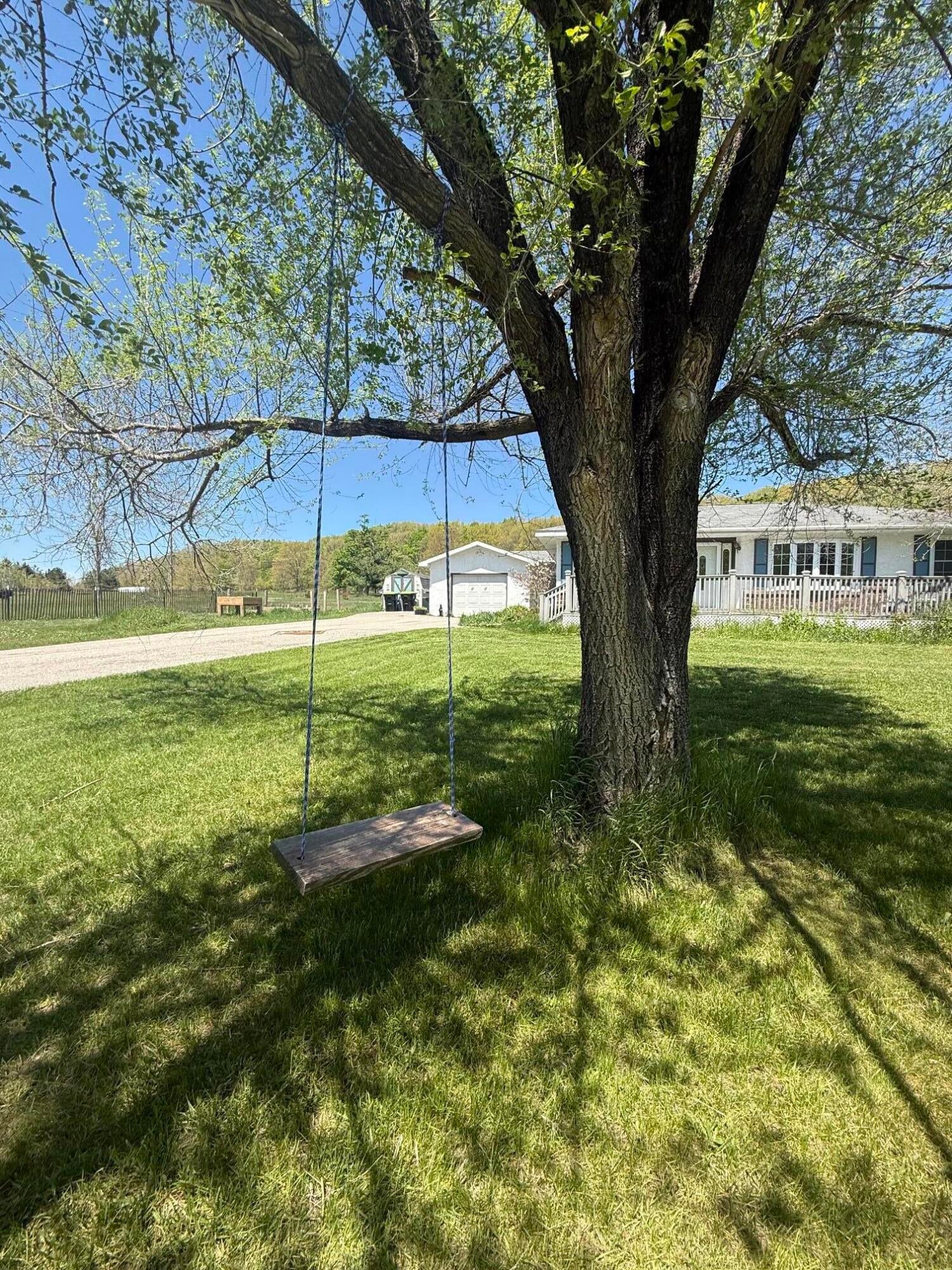 688 East Alexander Road Vanderbilt, MI 49795 - Photo 49 of 58 IMG_3931