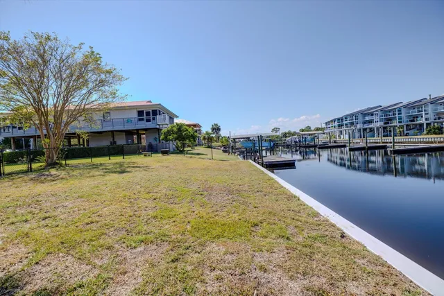 $810,000 | 40 Royster Drive, Crawfordville, FL 32327