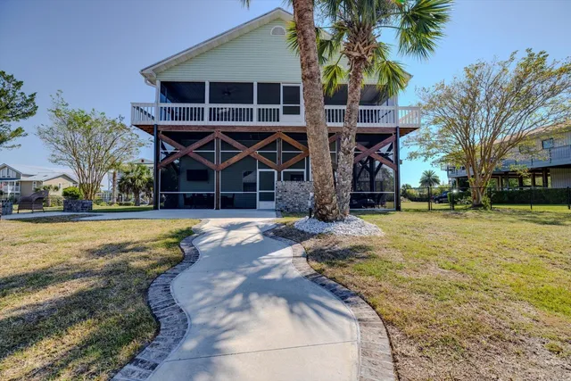 $810,000 | 40 Royster Drive, Crawfordville, FL 32327