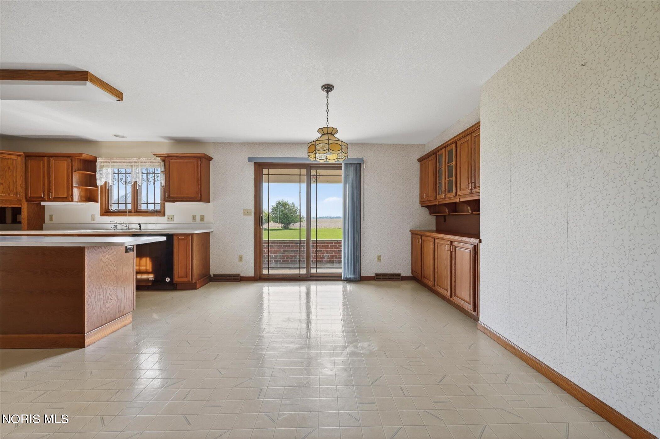 5229 North Reiman Road Curtice, OH 43412 - Photo 12 of 48 15-5229-N-Reiman-Rd-Curtice-OH-43412-Win