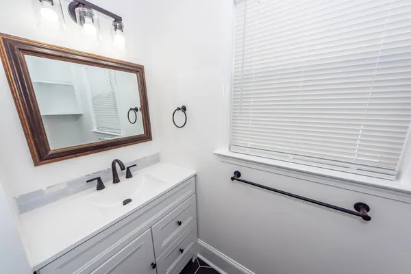 $2,150 | 4742 Farmal Street, North Charleston, SC 29405