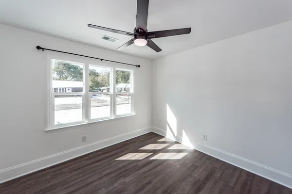 $2,150 | 4742 Farmal Street, North Charleston, SC 29405