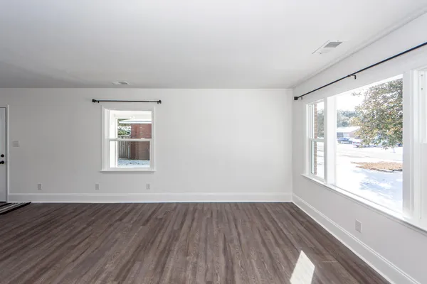 $2,150 | 4742 Farmal Street, North Charleston, SC 29405