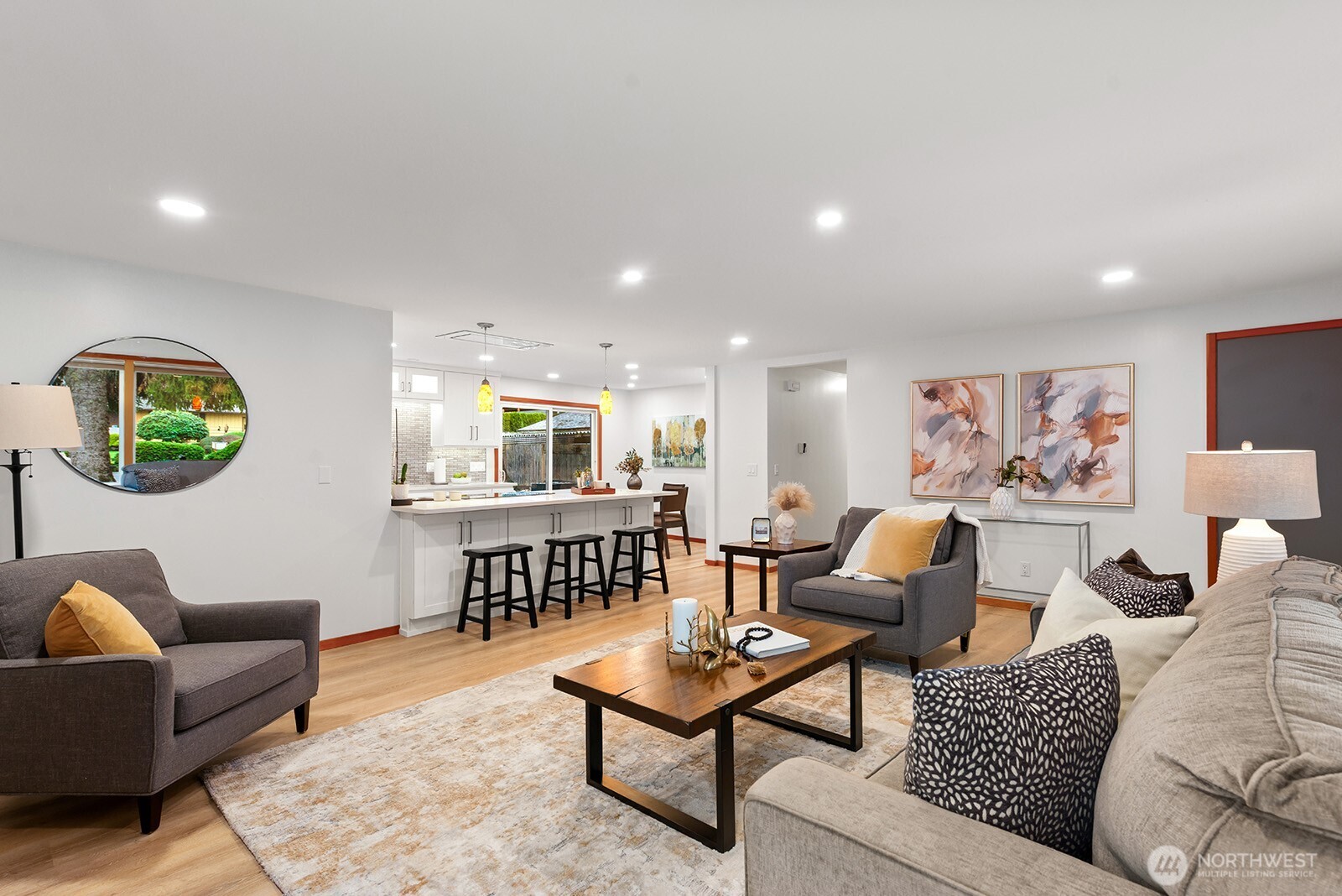 4902 Northeast 7th Place Renton, WA 98059 - Photo 2 of 27