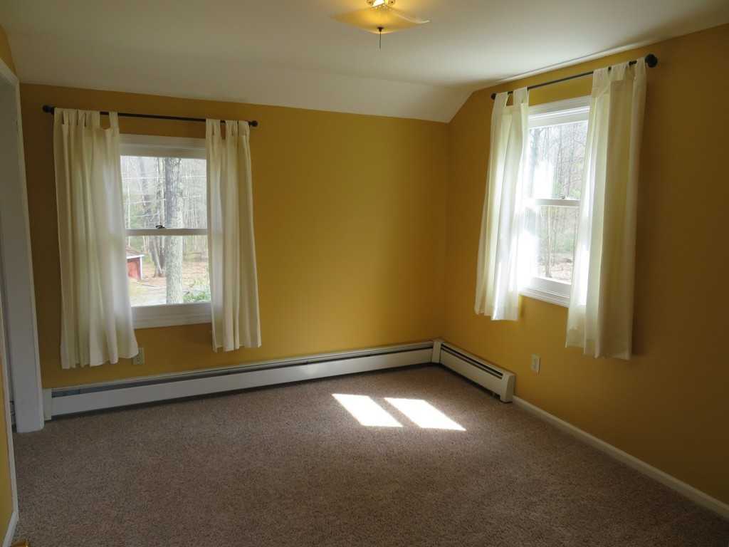 442 South Gulf Road Belchertown, MA 01007 - Photo 16 of 29 Gallery Image 16