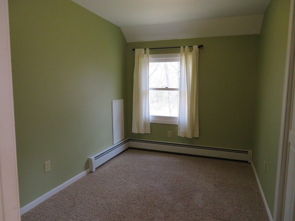 442 South Gulf Road Belchertown, MA 01007 - Photo 17 of 29 Gallery Image 17