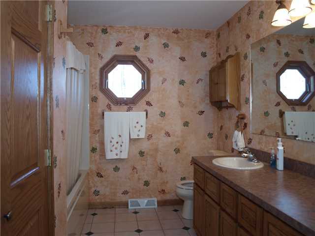 7271 Bell Station Road Circleville, OH 43113 - Photo 11 of 18