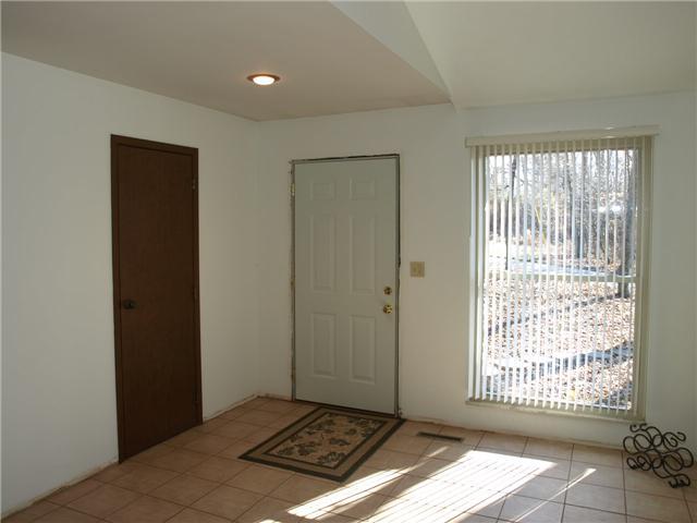 7271 Bell Station Road Circleville, OH 43113 - Photo 10 of 18