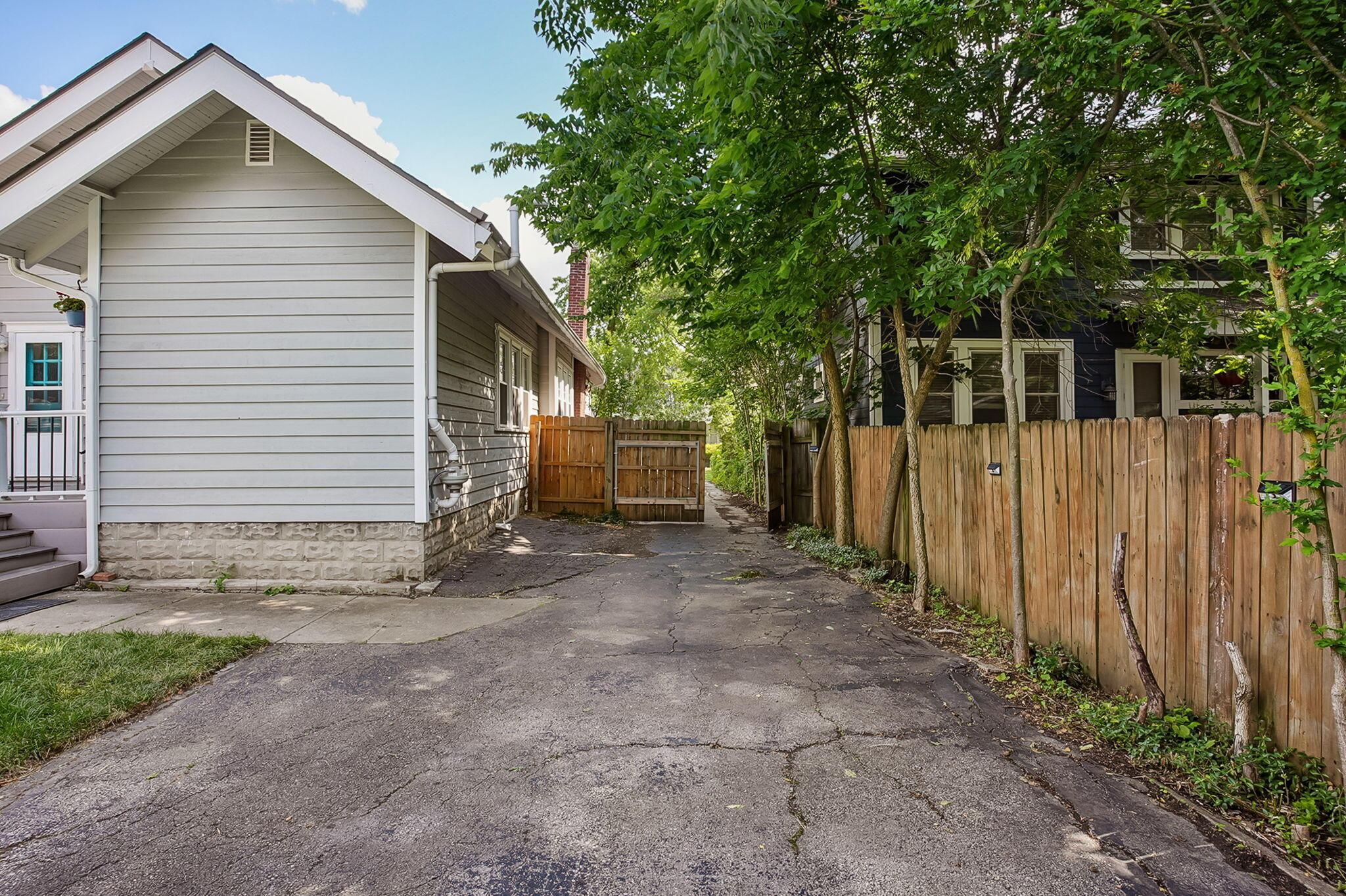 184 East Tulane Road Columbus, OH 43202 - Photo 50 of 50 REAR EXTERIOR