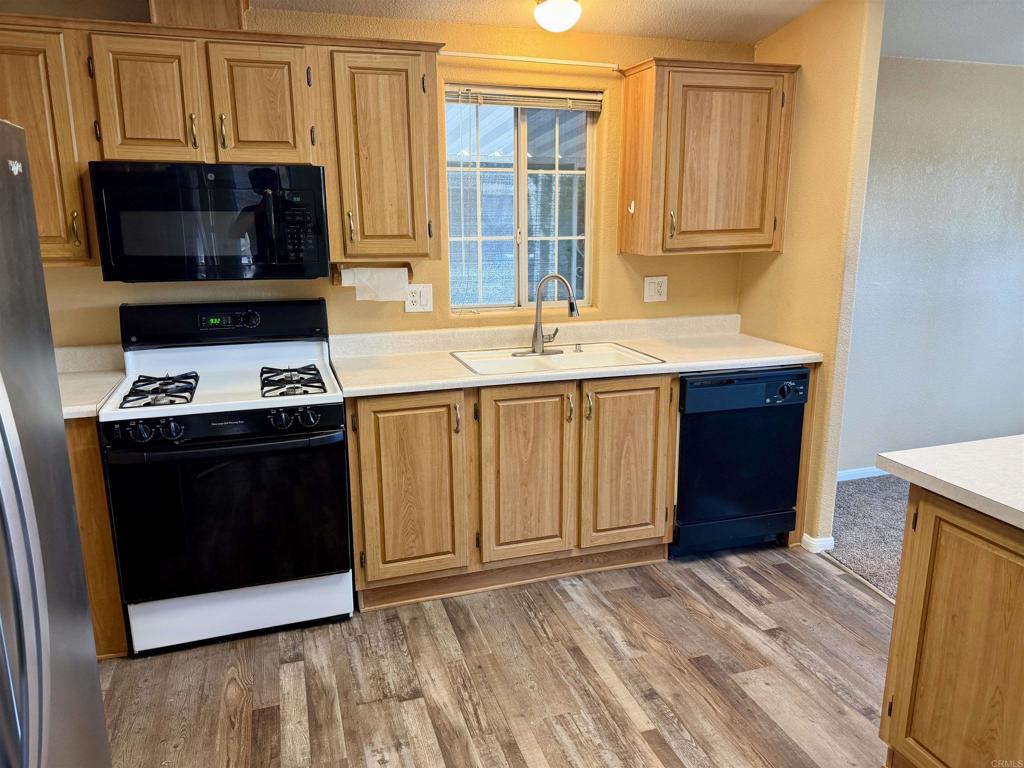 8301 Mission Gorge Road, Unit 42 Santee, CA 92071 - Photo 3 of 56 Gallery Image 3