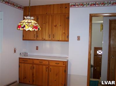 590 Rasely Hill Road Bangor, PA 18013 - Photo 15 of 15 kitchen