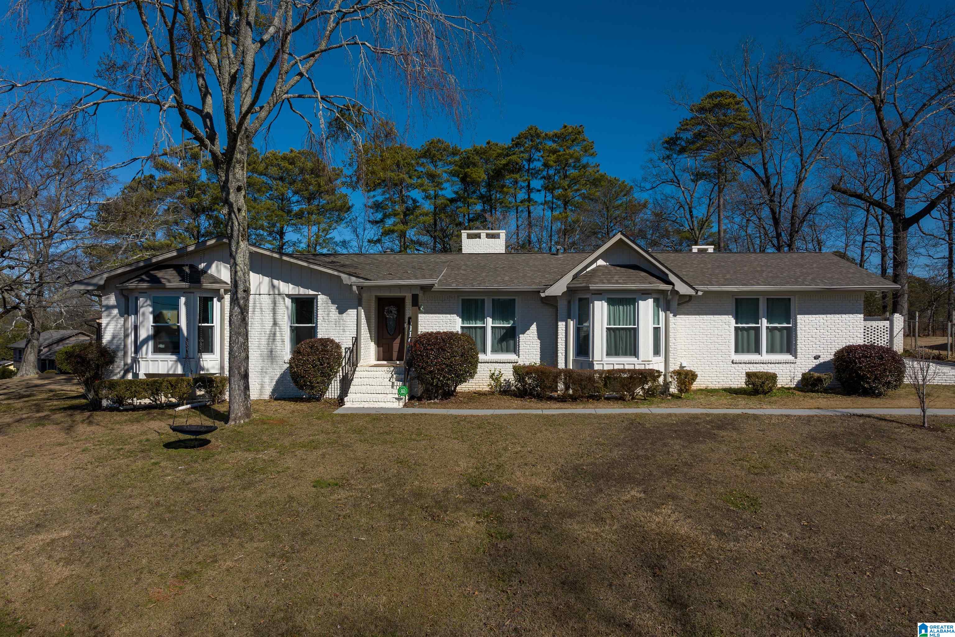 999 Ridgewood Circle Birmingham, AL 35235 - Photo 1 of 38