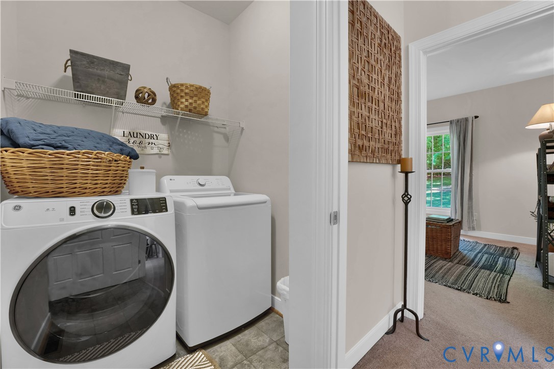 16148 Buckfast Place Beaverdam, VA 23015 - Photo 31 of 48 a utility room with dryer and washer