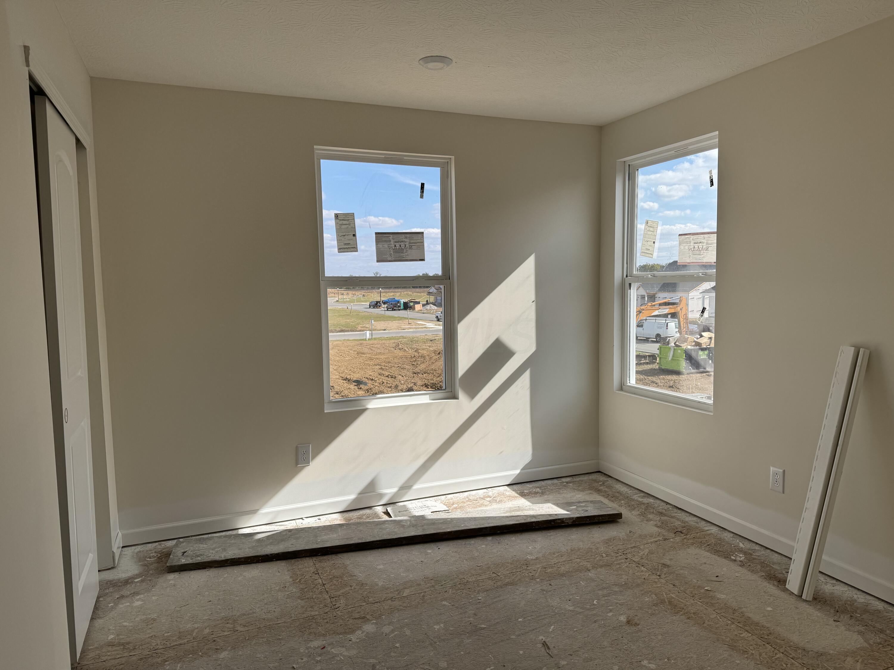 4950 Ranger Drive, Unit LOT 6 Lockbourne, OH 43137 - Photo 31 of 34 Bedroom 2