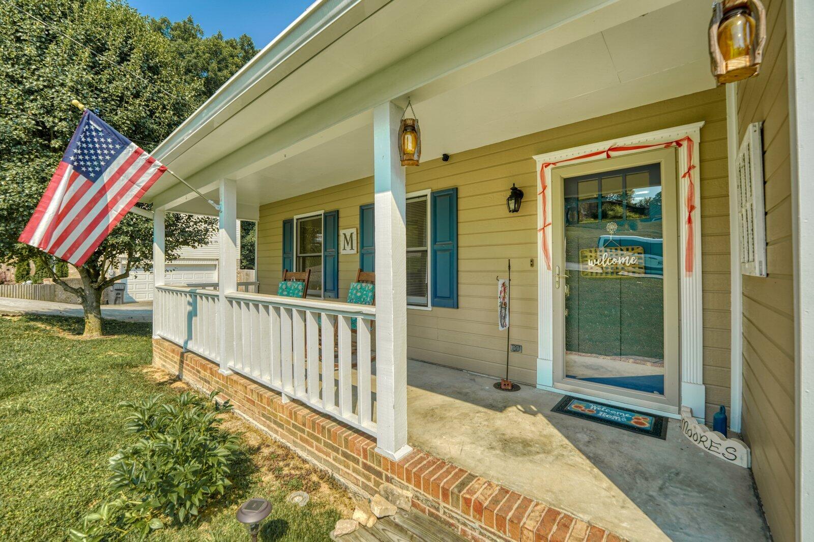 3145 Winesap Road Kingsport, TN 37663 - Photo 4 of 50 3145WinesapRdKingsportTN-17