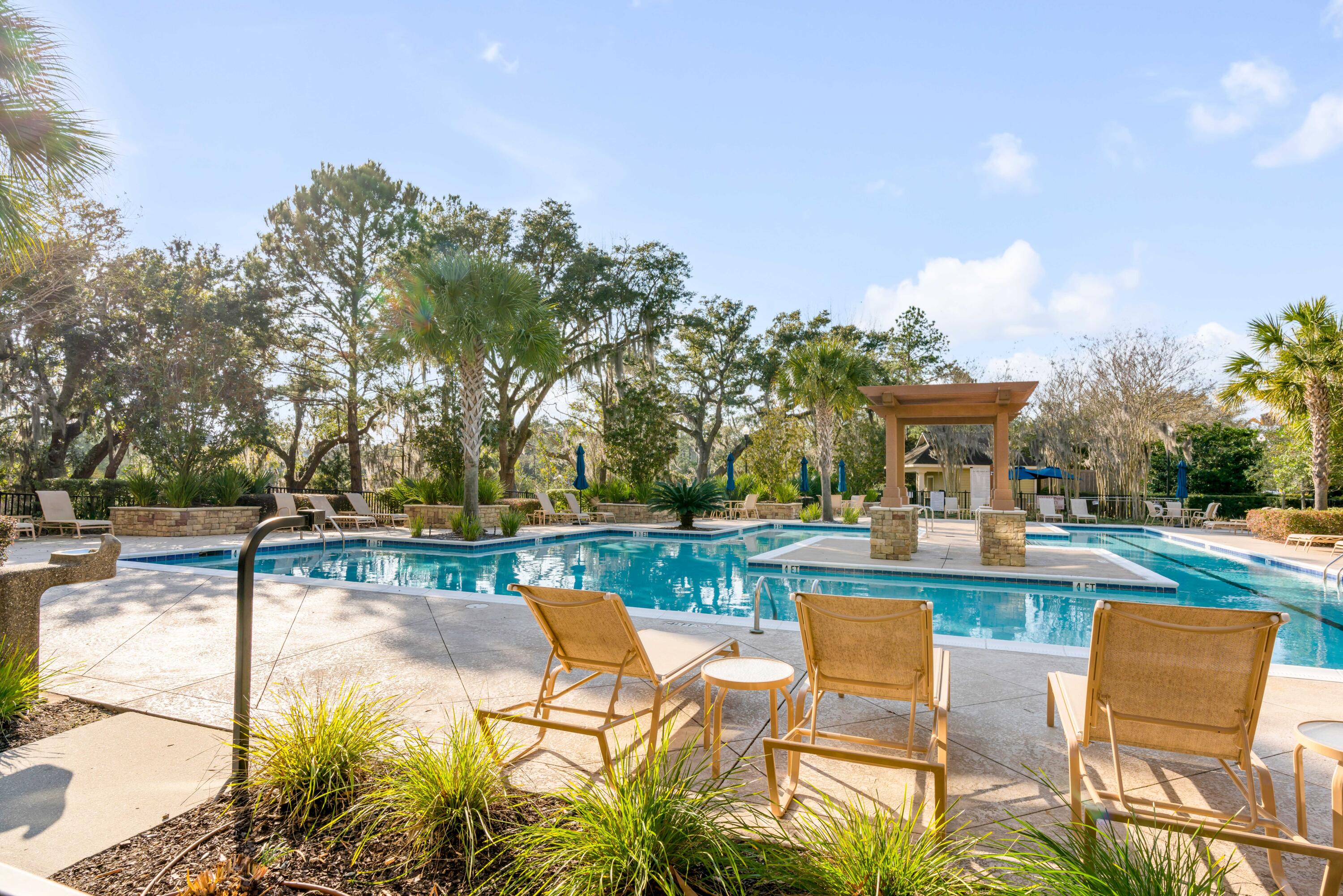 125 Pier View Street, Unit 307 Daniel Island, SC 29492 - Photo 15 of 36 145PierView-25