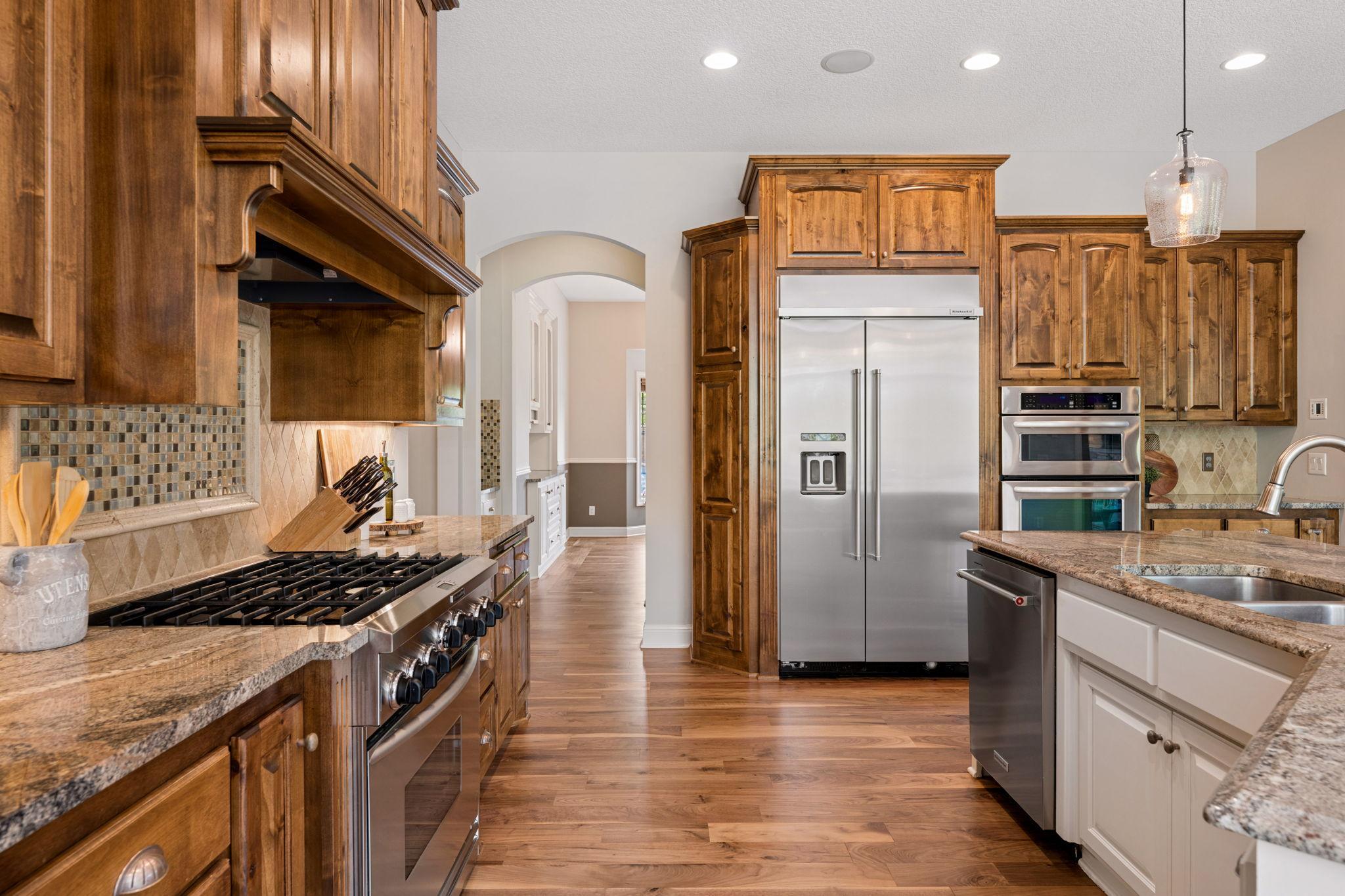 6357 Merrimac Lane North Maple Grove, MN 55311 - Photo 17 of 117