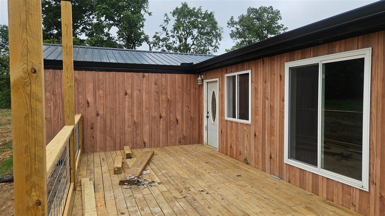 605 Phillip Whitlow Road Summer Shade, KY 42166 - Photo 26 of 34 Gallery Image 26