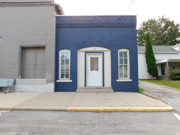 103 South Jefferson Street, Silver Lake, IN 46982