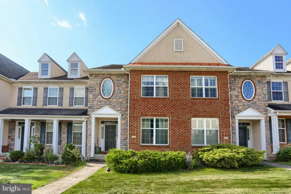 $389,900 | 4725 Laurel Valley Lane, Enola, PA 17025