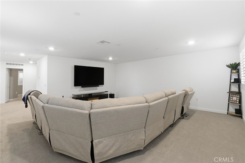 16770 Tea Tree Lane Fontana, CA 92336 - Photo 26 of 59