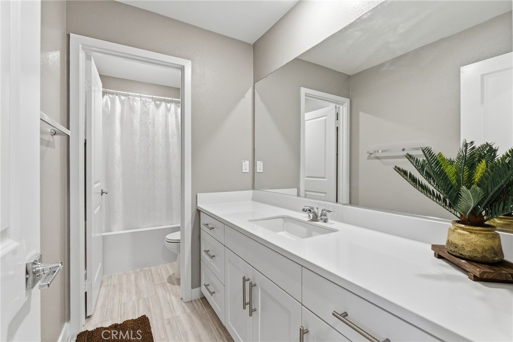 16770 Tea Tree Lane Fontana, CA 92336 - Photo 38 of 59