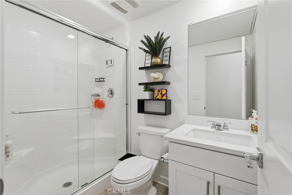 16770 Tea Tree Lane Fontana, CA 92336 - Photo 46 of 59