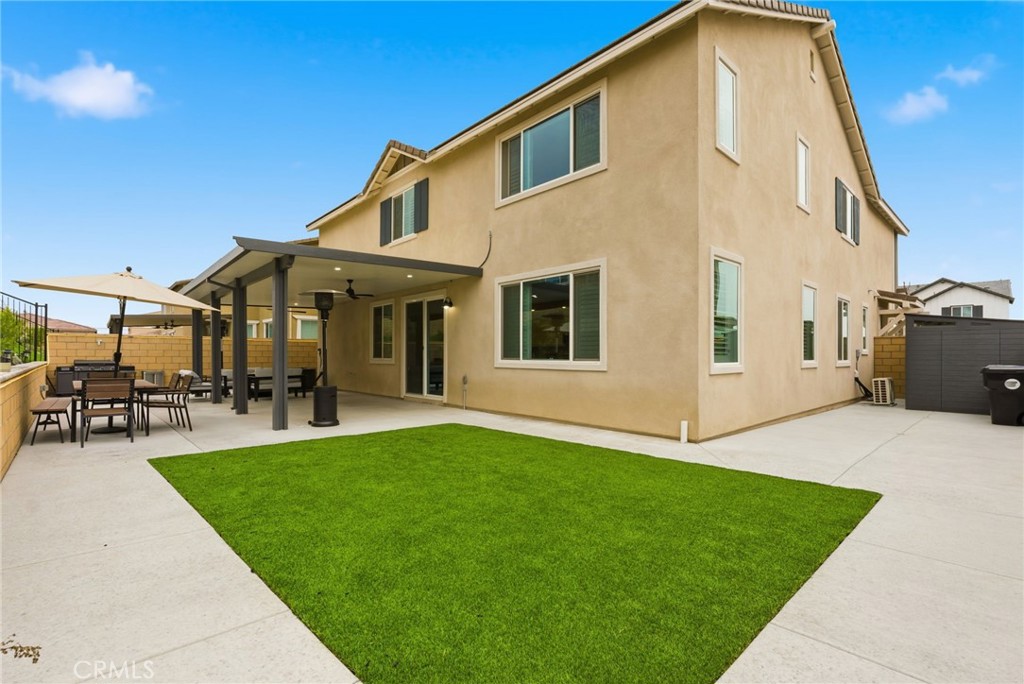 16770 Tea Tree Lane Fontana, CA 92336 - Photo 7 of 59