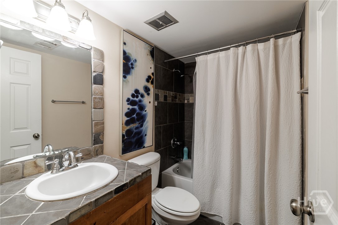 1055 Baxter Street, Unit 106 Athens, GA 30606 - Photo 17 of 30 Rear Bathroom