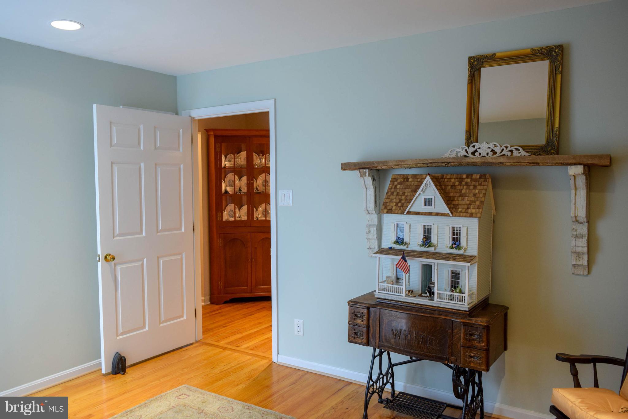 13650 Jacobs Road Mount Airy, MD 21771 - Photo 41 of 70 Guest Bedroom
