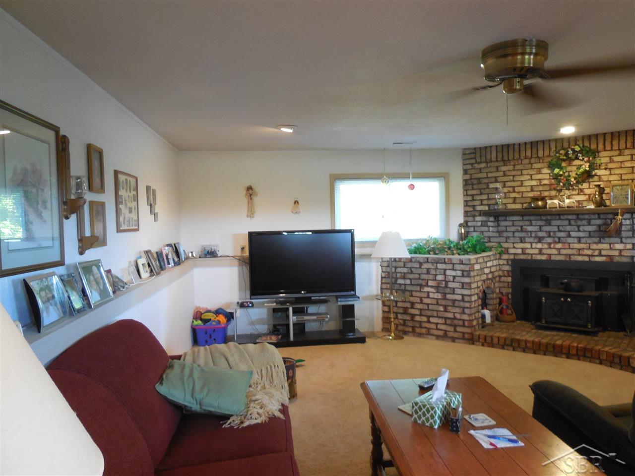 8212 Ohern Road Saginaw, MI 48609 - Photo 14 of 50 31366493-13.JPG