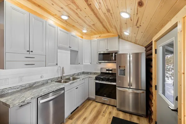 $359,950 | 900 Park Avenue North, Unit 5, Park Rapids, MN 56470