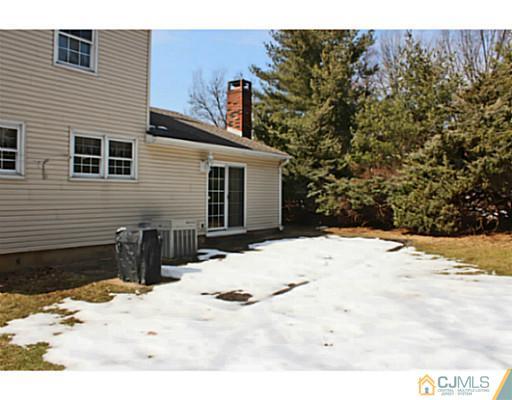 69 Overhill Road East Brunswick, NJ 08816 - Photo 25 of 25 Gallery Image 25