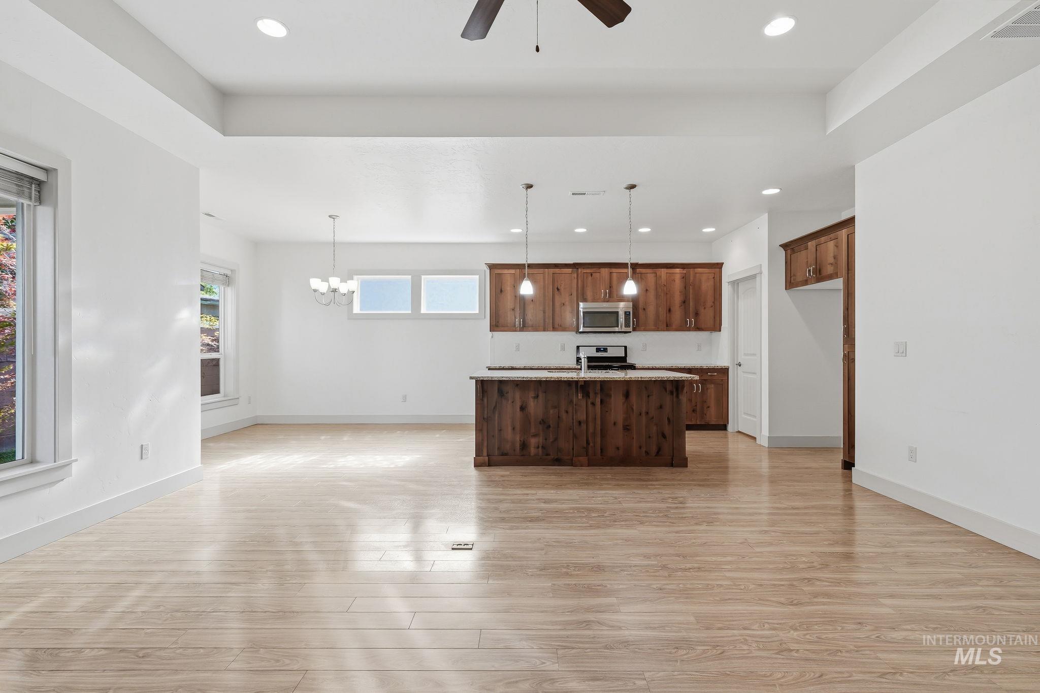 421 South Curtis Road, Unit 9 Boise, ID 83705 - Photo 8 of 50